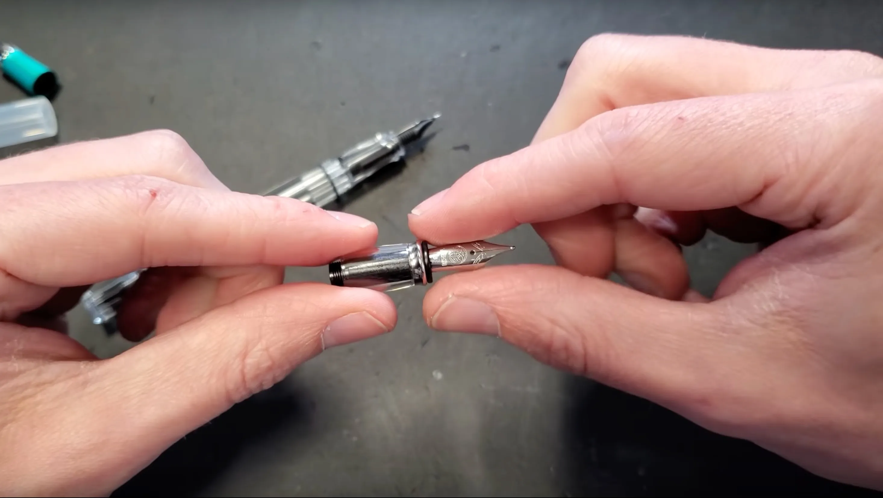 Thay ngòi bút mới nếu các cách trên đều không hiệu quả