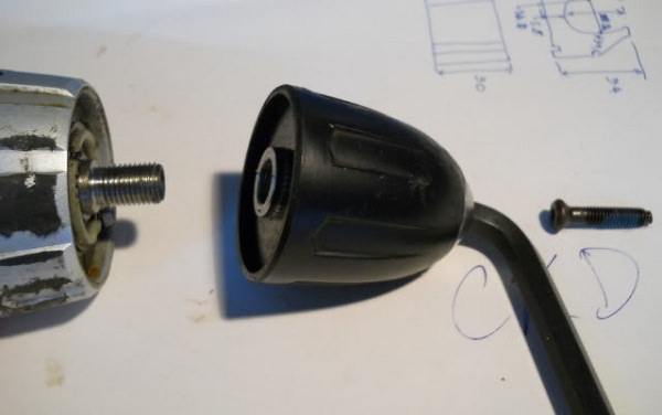 Tổng quan các bước tháo đầu khoan máy Bosch