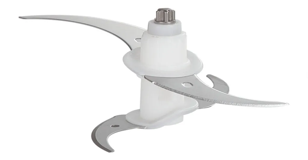 Hình ảnh minh họa cách tháo lưỡi dao máy xay sinh tố chi tiết và an toàn