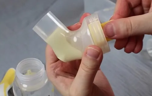 Cận cảnh các bộ phận chính của máy hút sữa Medela Harmony sau khi tháo lắp