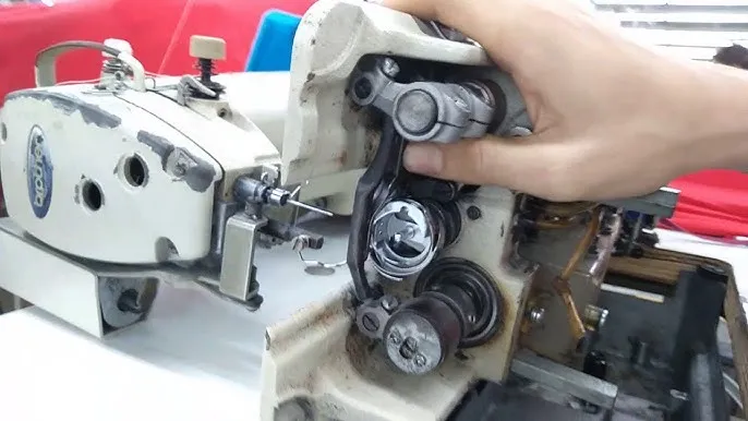 Các bước thay thế và lắp đặt ổ chao máy may công nghiệp mới