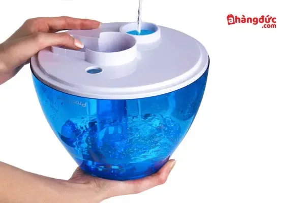 Máy tạo ẩm rất dễ dàng chùi rửa và vệ sinh thường xuyên