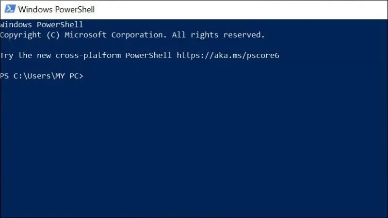 Giao diện PowerShell để kiểm tra thông số phần cứng.