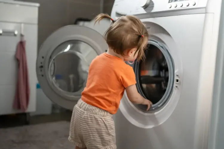 Cơ chế hoạt động của khóa trẻ em trên máy giặt Toshiba