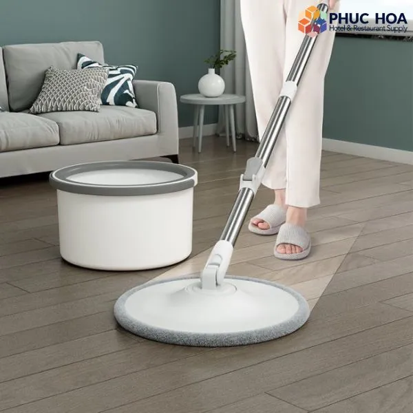 Thùng lau nhà vắt tự động thông minh giúp làm sạch sàn nhà hiệu quả