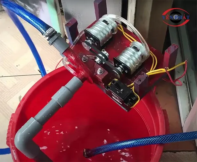 Linh kiện cần thiết cho cách chế tạo máy rửa xe từ motor máy giặt