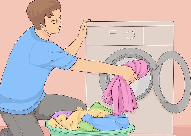 Phân loại quần áo trước khi giặt máy Electrolux EWF85661 đúng cách