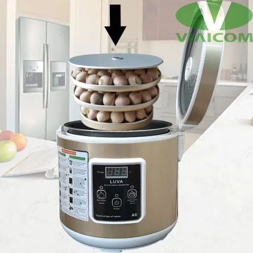 Đảm bảo khay tỏi được đặt chính xác vào nồi của máy làm tỏi đen