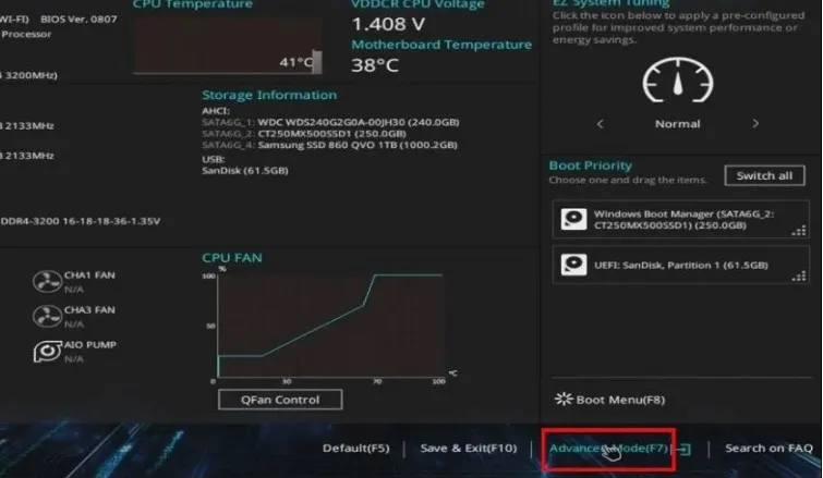 Hướng dẫn vào Advanced Mode trong giao diện BIOS/UEFI để cập nhật firmware trên laptop Asus.