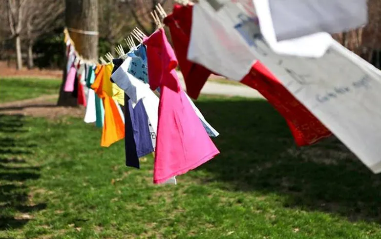 Hướng dẫn sử dụng máy giặt: Đặt chế độ vắt và phơi quần áo