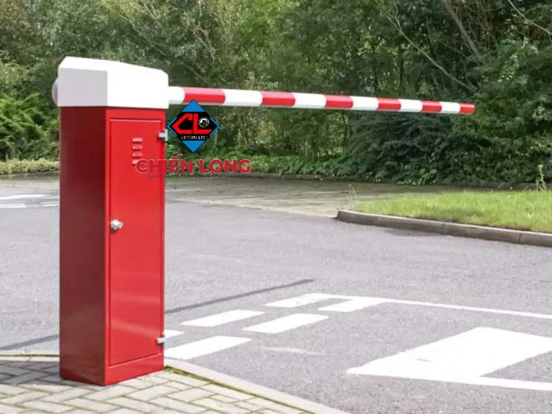 Mái hiên tự động đơn giản, màu sắc trung tính, dễ dàng điều khiển