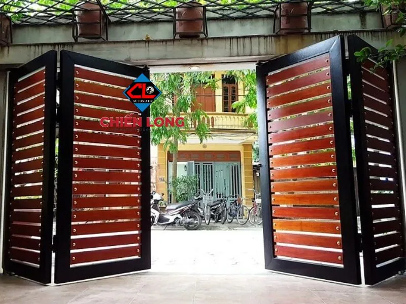 chuyên lắp đặt cổng tự động xếp 4 cánh