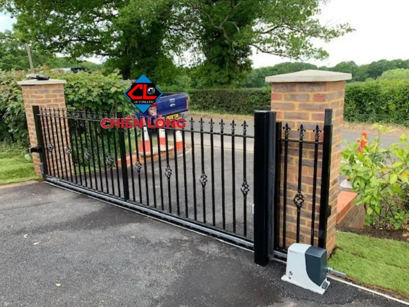 chuyên lắp đặt cổng tự động âm sàn cho biệt thự