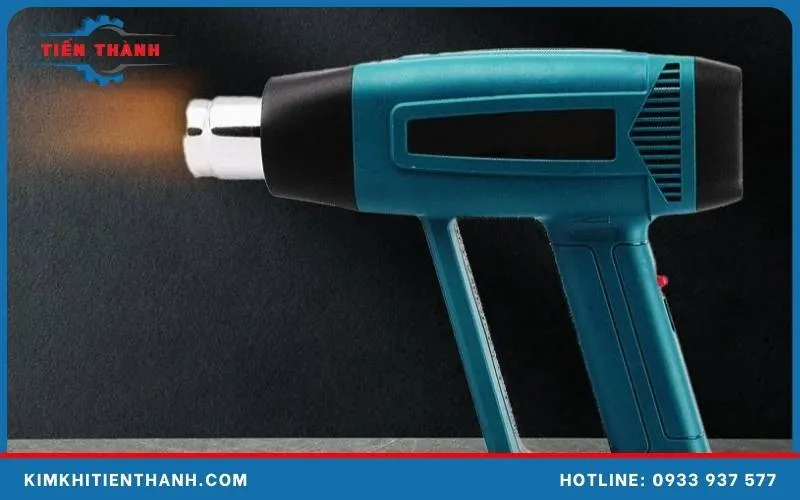 Đốt nóng ốc bằng máy thổi hơi nóng là cách mở ốc vít bị lờn an toàn