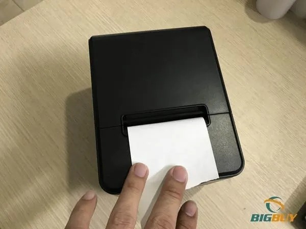 Kiểm tra chức năng in bằng nút FEED trên máy POS