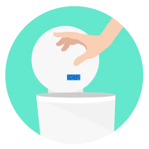 Dùng miệng hút để hút dịch mũi cho bé bằng máy hút mũi Nosefrida