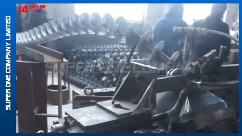 Gia công cánh vít liền mạch tự động