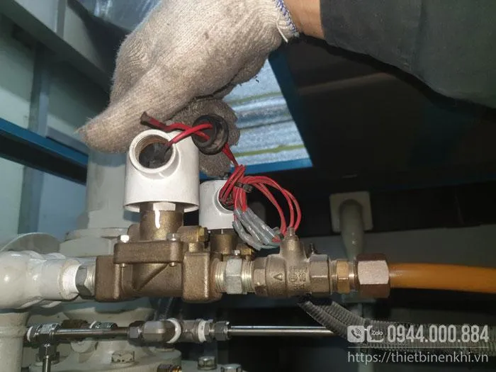 Kiểm tra hệ thống làm mát máy nén khí trục vít
