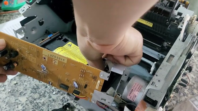 Cách Mở Máy In HP LaserJet 1020 Hiệu Quả và Chi Tiết