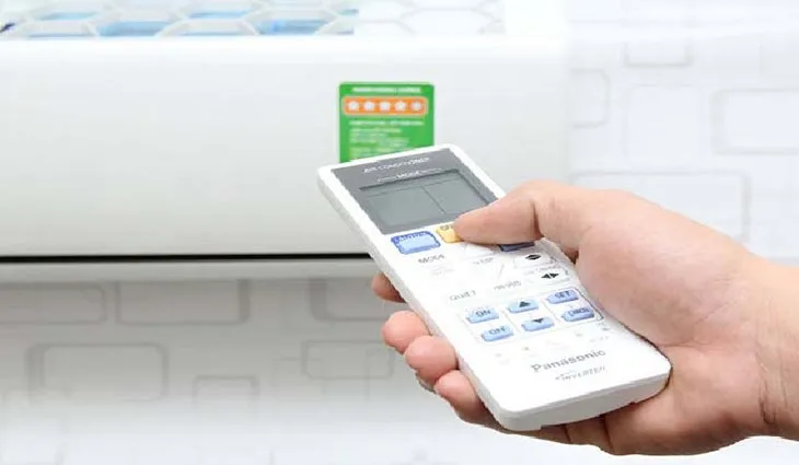 Tính năng hẹn giờ linh hoạt trên máy lạnh Panasonic Inverter giúp người dùng kiểm soát nhiệt độ hiệu quả.