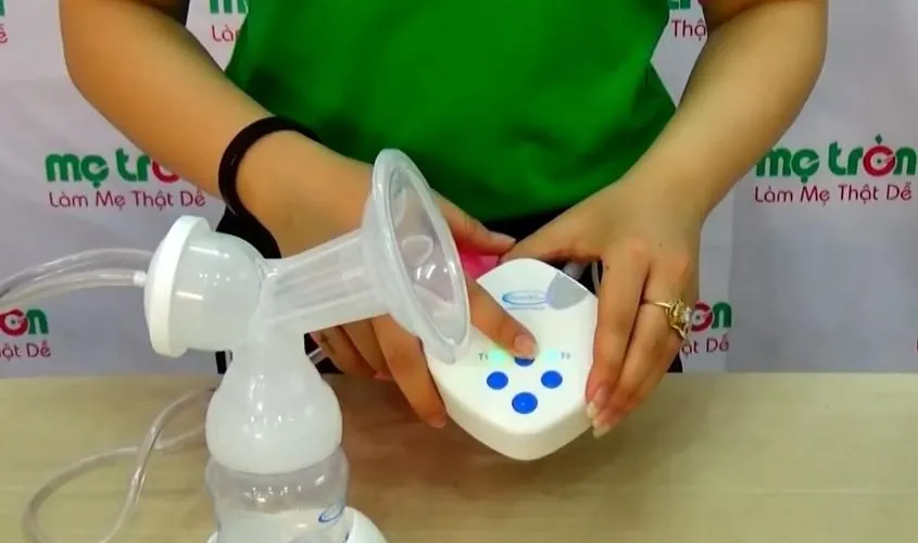 Điều khiển lực hút thích hợp bằng nút +/- trên máy hút sữa điện đơn Gluck