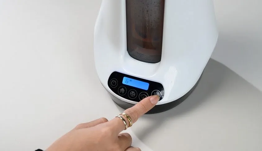 Lưu ý quan trọng khi dùng máy hâm sữa, không thay thế lò vi sóng