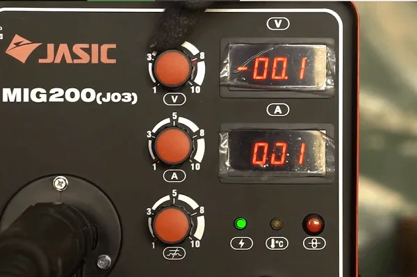 Hướng dẫn điều chỉnh thông số volt và tốc độ ra dây trên máy hàn Mig Jasic