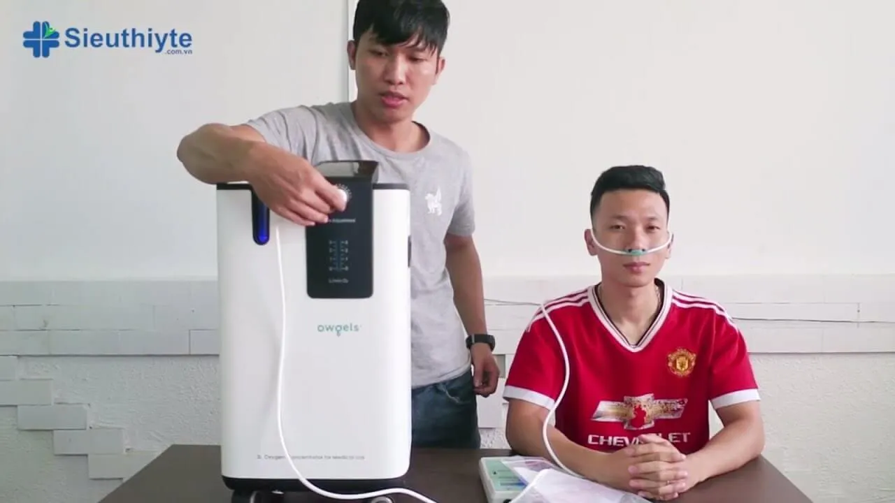 Máy tạo oxy cần được kiểm tra định kỳ và điều chỉnh mức độ phù hợp với tình trạng bệnh nhân