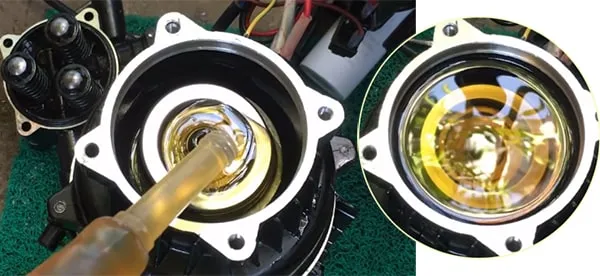 Quy trình châm thêm hoặc thay dầu nhớt mới cho động cơ máy rửa xe gia đình