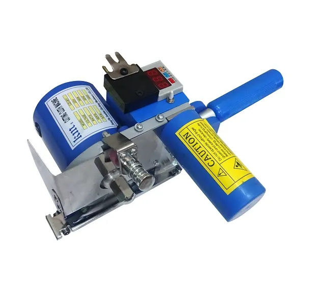 Tổng quan hướng dẫn sử dụng máy cắt vải đầu bàn trong nhà xưởng sản xuất