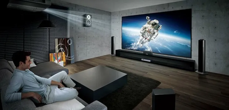 Hình ảnh minh họa việc sử dụng máy chiếu Sanyo trong thời gian tối ưu, bảo vệ bóng đèn theo cách sử dụng máy chiếu Sanyo