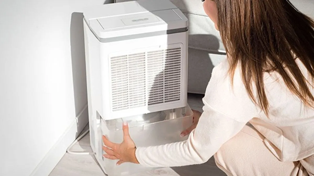 Quy trình vệ sinh máy hút ẩm FujiE đúng cách