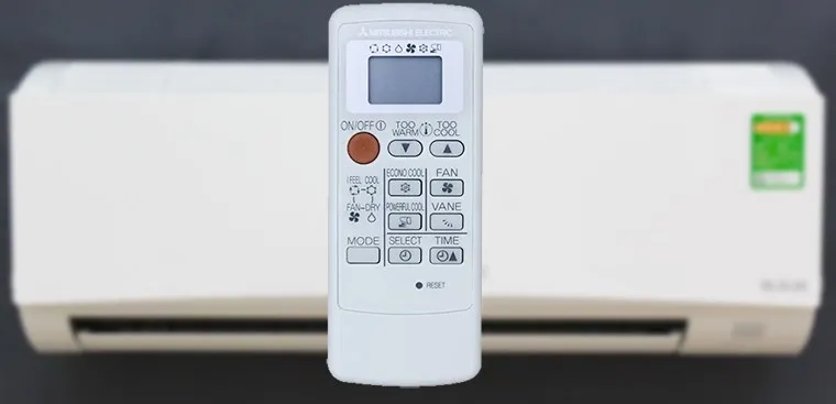 Màn hình remote máy lạnh Mitsubishi Electric minh họa các chế độ hoạt động cơ bản như Cool, Dry, Fan để người dùng lựa chọn theo nhu cầu