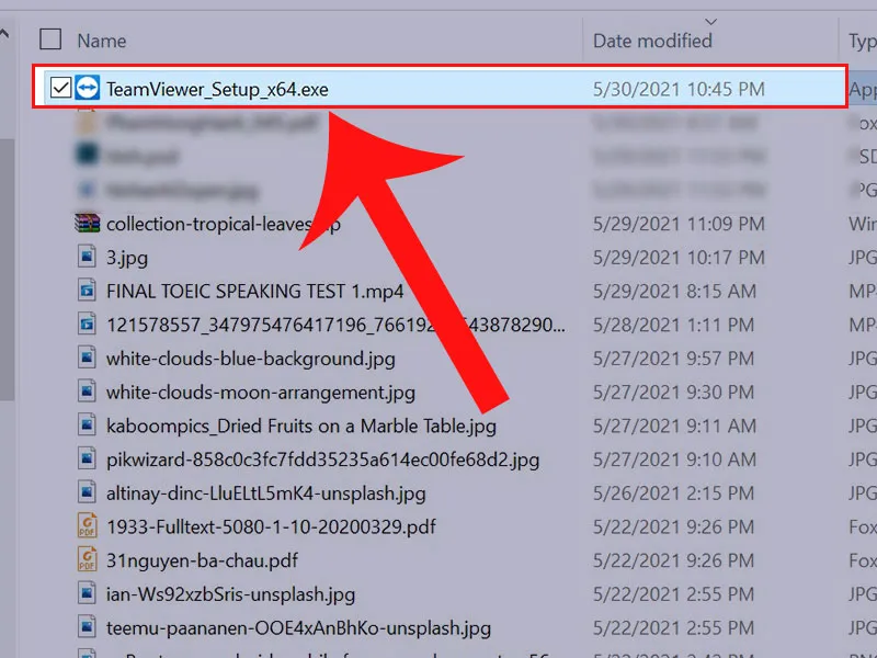Mở tệp cài đặt TeamViewer .exe đã tải xuống trên máy tính Win 10