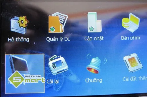 Điều chỉnh cài đặt hiển thị màn hình của máy chấm công Ronald Jack