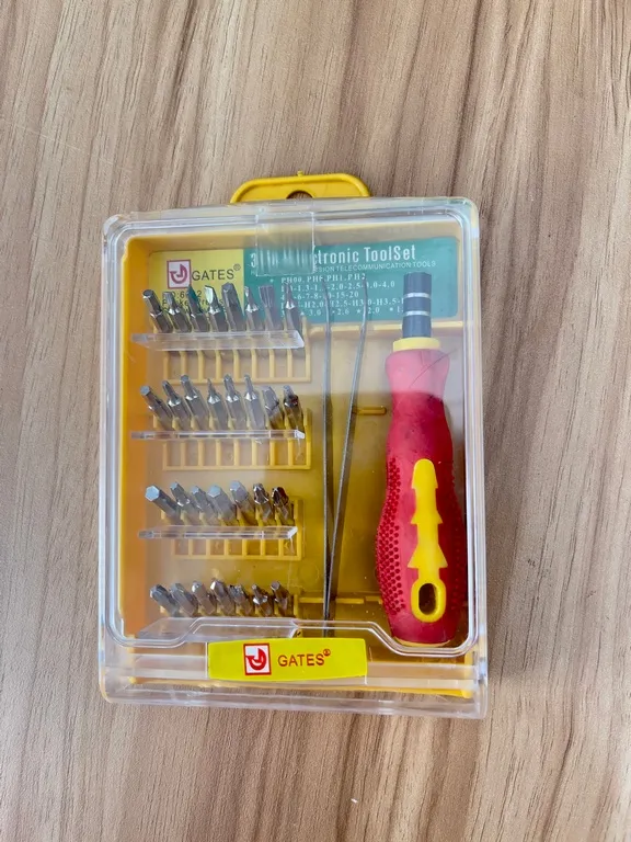 Bộ vít đa năng 6032 với hộp đựng nhỏ gọn