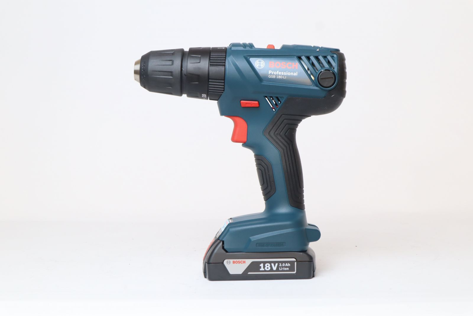 Hệ thống thay chổi than nhanh chóng của máy khoan vặn vít dùng pin Bosch GSB 180 LI