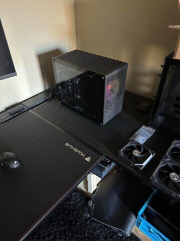 Hướng Dẫn Chi Tiết Cách Tháo Quạt Nguồn Máy Tính An Toàn Hướng Dẫn Chi Tiết Cách Tháo Quạt Nguồn Máy Tính An Toàn