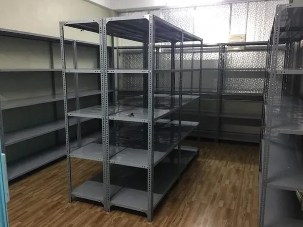 Quy trình sản xuất kệ sắt tự lắp ráp tại nhà máy đạt chuẩn