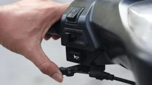 Khắc phục sự cố bộ phận đề xe máy bị hao mòn khi không đề được