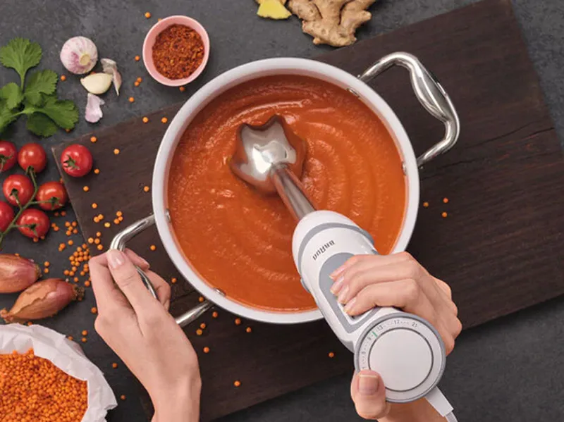 Làm súp dễ dàng với xay cầm tay Braun