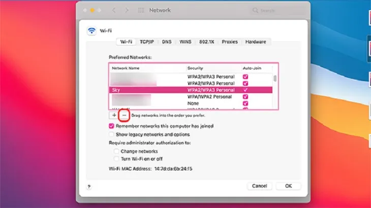 Chọn mạng WiFi muốn xóa và bấm dấu -