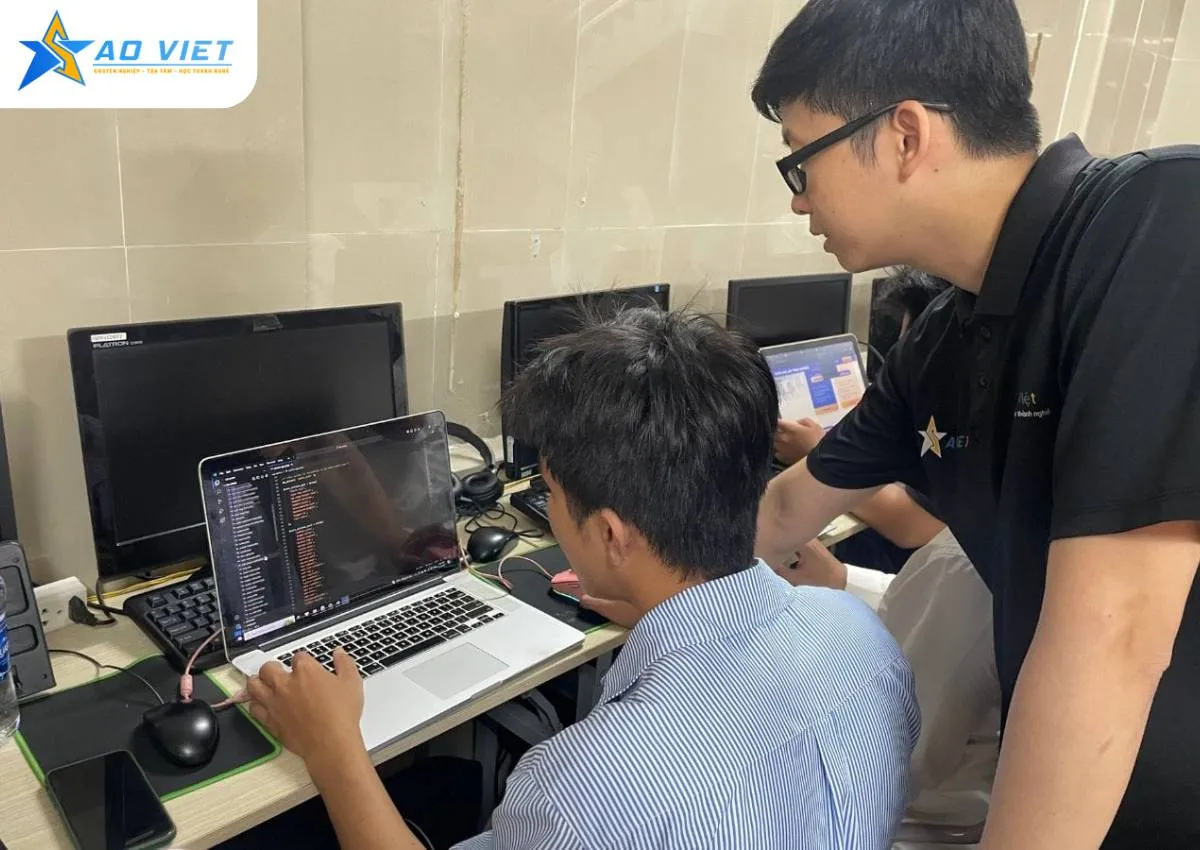 Lộ trình tự học lắp ráp và sửa chữa máy tính pdf hiệu quả cho người mới