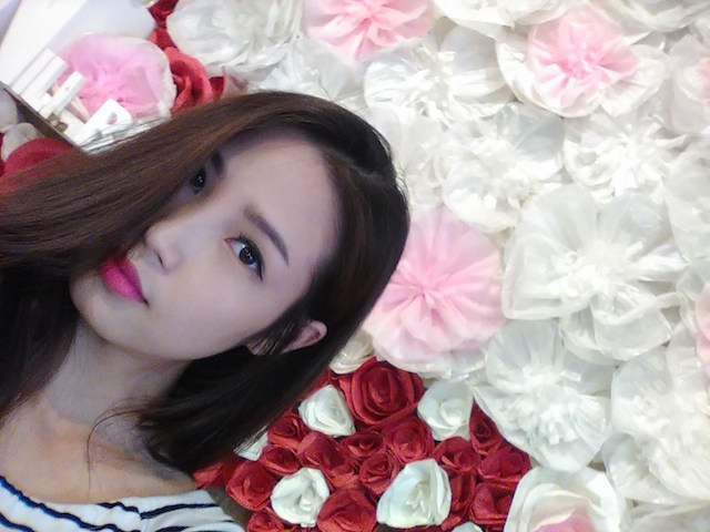 Giao diện camera trước của Lenovo A6000, sẵn sàng sử dụng sau khi biết cách mở máy Lenovo A6000 và thiết lập.