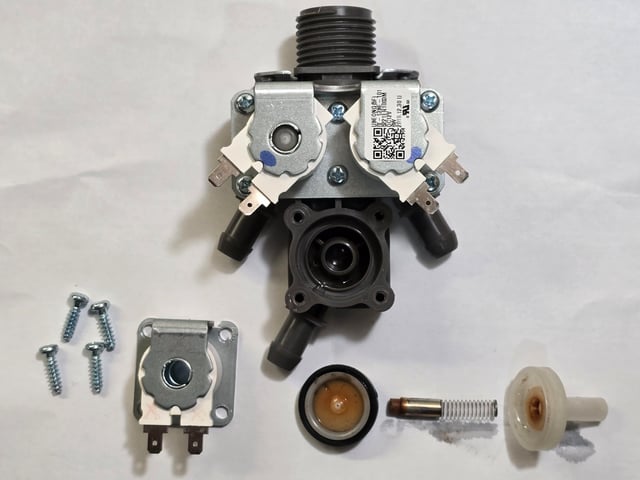 Cách Sửa Máy Giặt Cấp Nước Liên Tục Hiệu Quả Nhất Tại Nhà