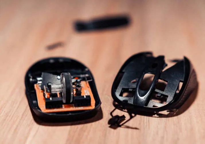 Kiểm tra kết nối và pin chuột máy tính