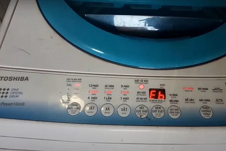 Mã lỗi EB hiển thị trên màn hình máy giặt Toshiba