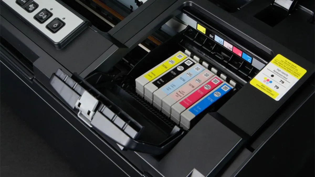 Kiểm tra mức mực và tình trạng giấy để khắc phục lỗi máy in Brother không in được