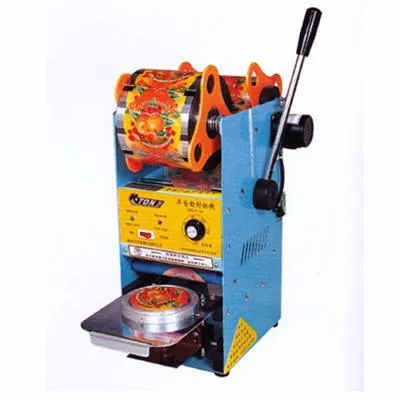 Kiểm tra động cơ và hệ thống cơ khí của máy ép ly nhựa bằng tay