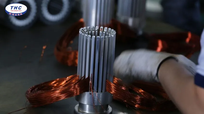 Máy bơm giếng khoan của một thương hiệu uy tín, minh họa cho việc lựa chọn các sản phẩm cơ khí chất lượng cao, từ đầu máy khoan cho đến các thiết bị công nghiệp khác, nhằm đảm bảo hiệu quả và độ bền.